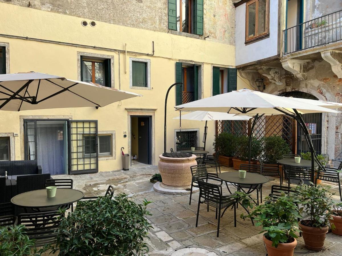 Corte Del Doge Di Rialto Veneţia Exterior foto